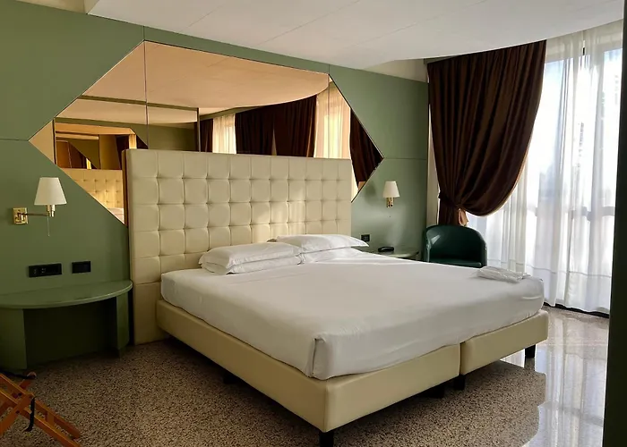 Hotel Diamante 4*