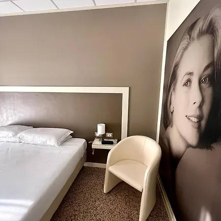 Hotel Diamante
