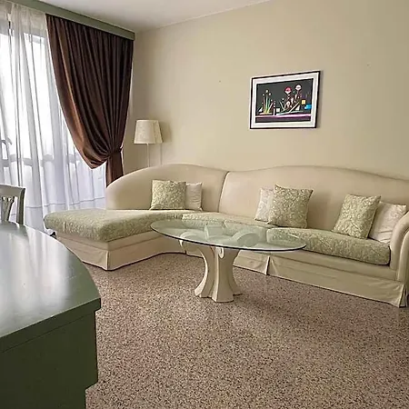 Diamante Hotel 4*